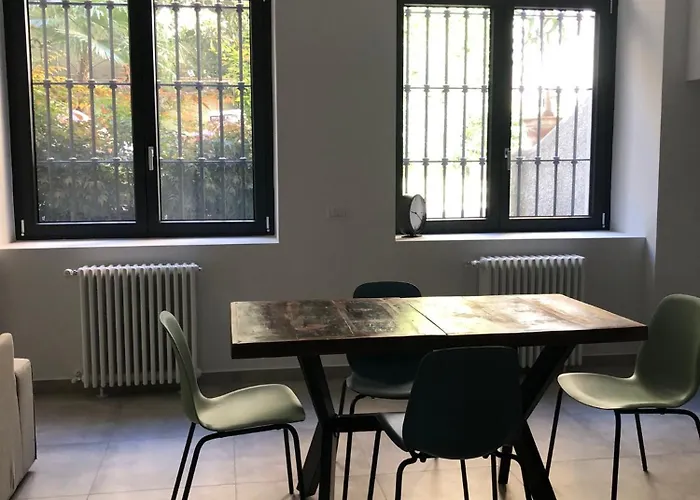 Loft 33 *